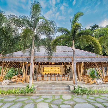D'Lagoon Dive Resort Bitung Zewnętrze zdjęcie